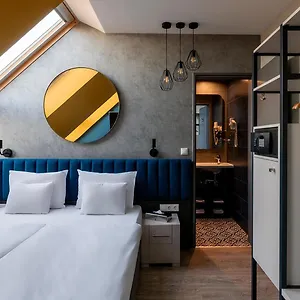 cosmo-city-hotel.inbudapesthotels.com/