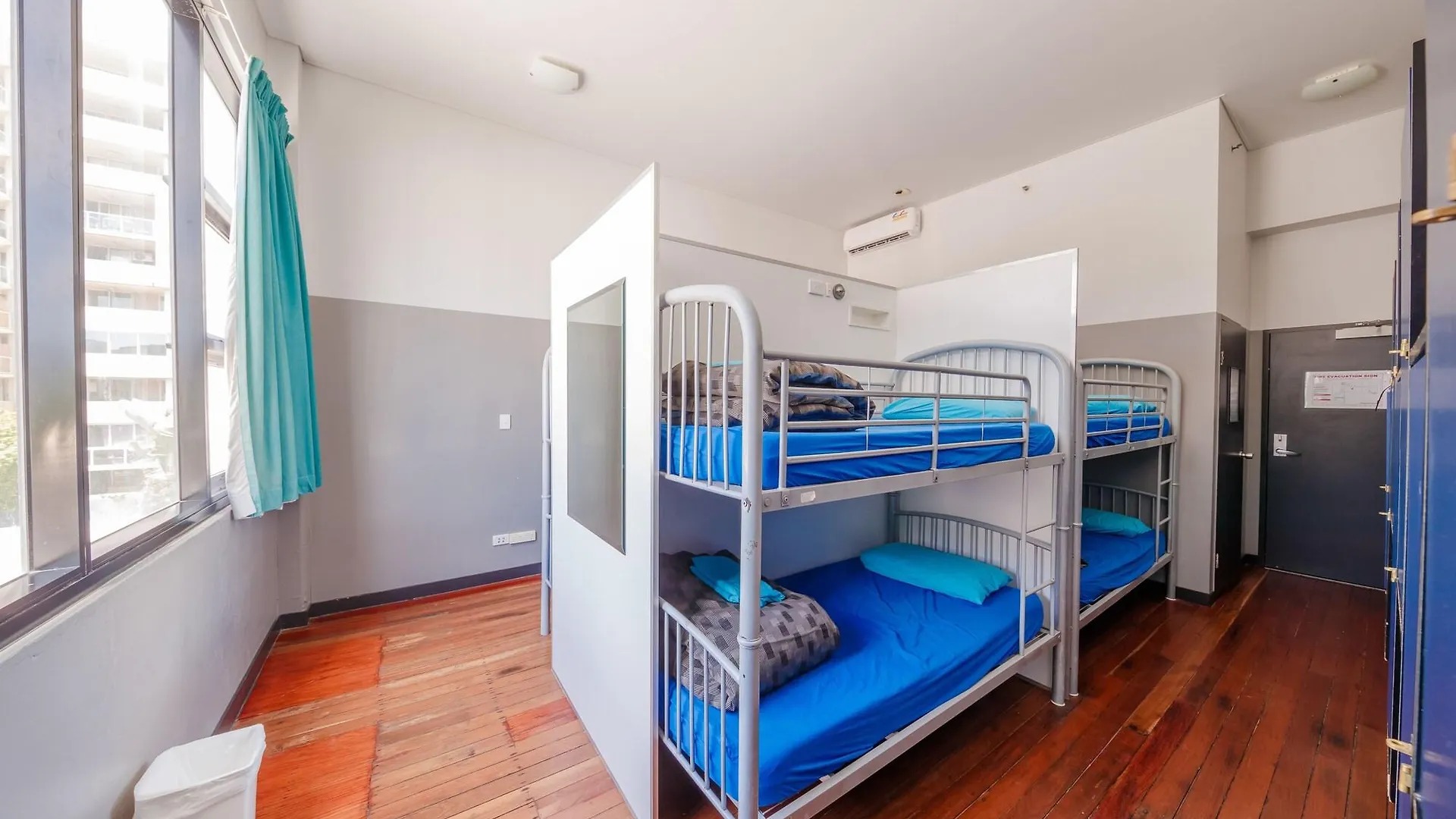 Bunk Brisbane Hostel Fortitude Valley